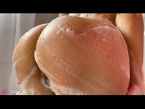 ❤️ Brunette Masturbates Pussy tare da Vibrator zuwa Tsananin inzali a cikin Shawa ❤️❌ Labaran batsa  ☑